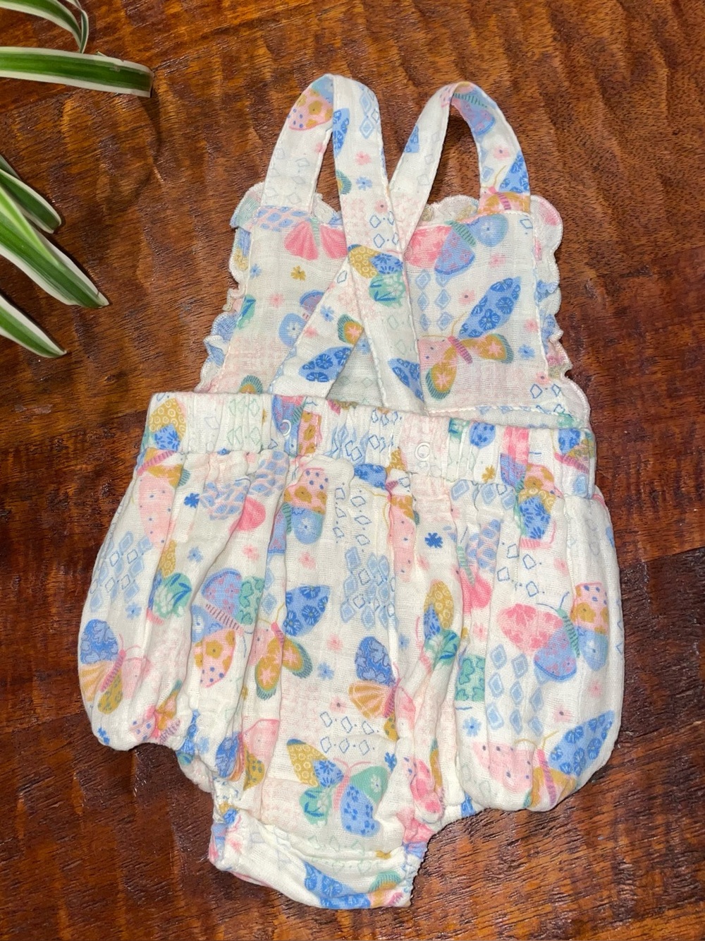 Angel Dear Butterfly Ruffle Bubble - Picture 6 of 9